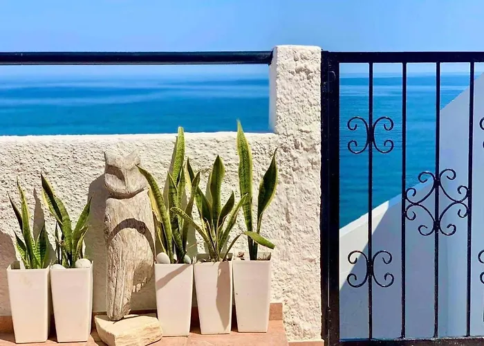 Elpida Seafront Paradise Apartment In Crete